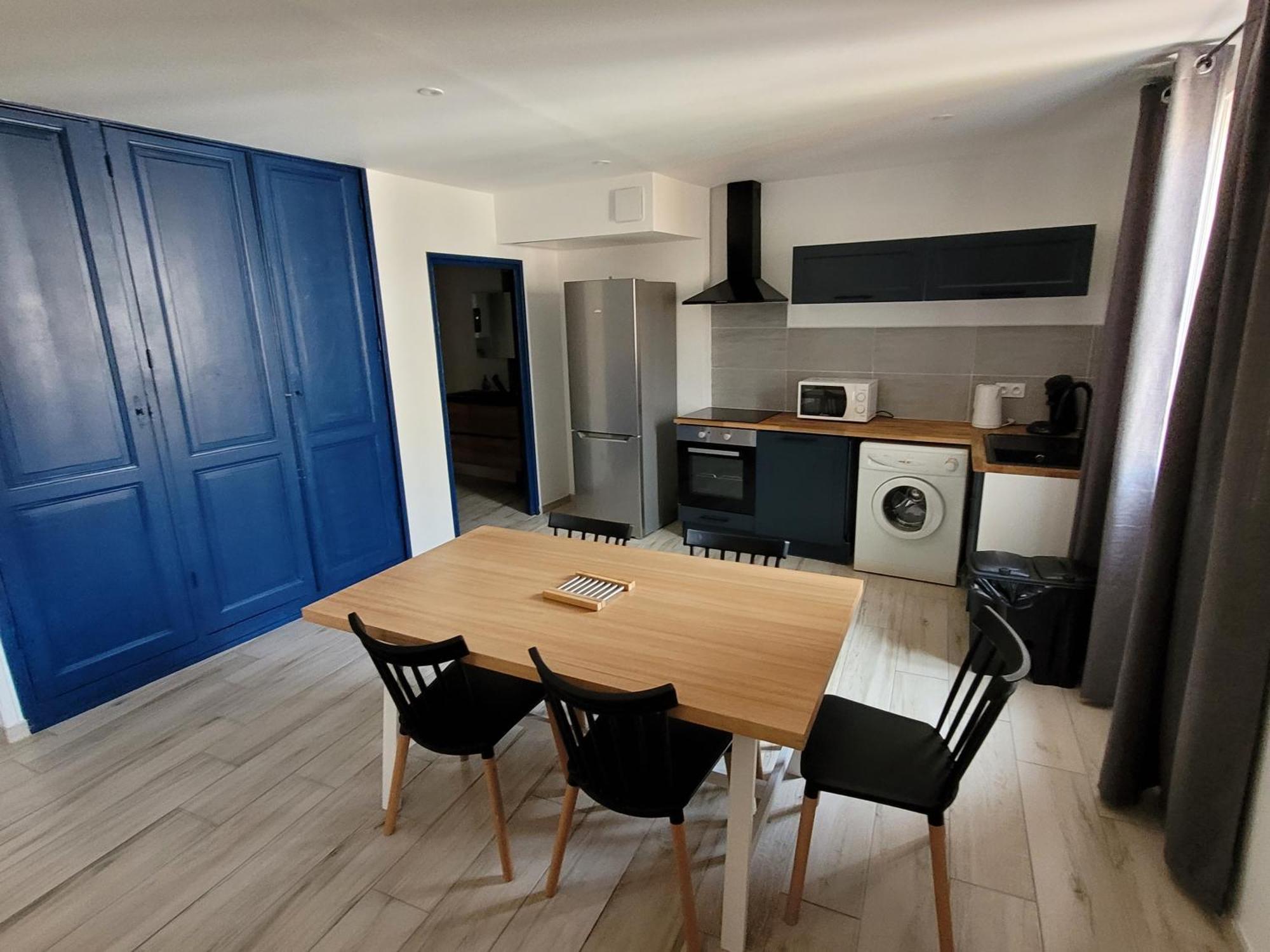 Centre De Cosy Apartment Thuir